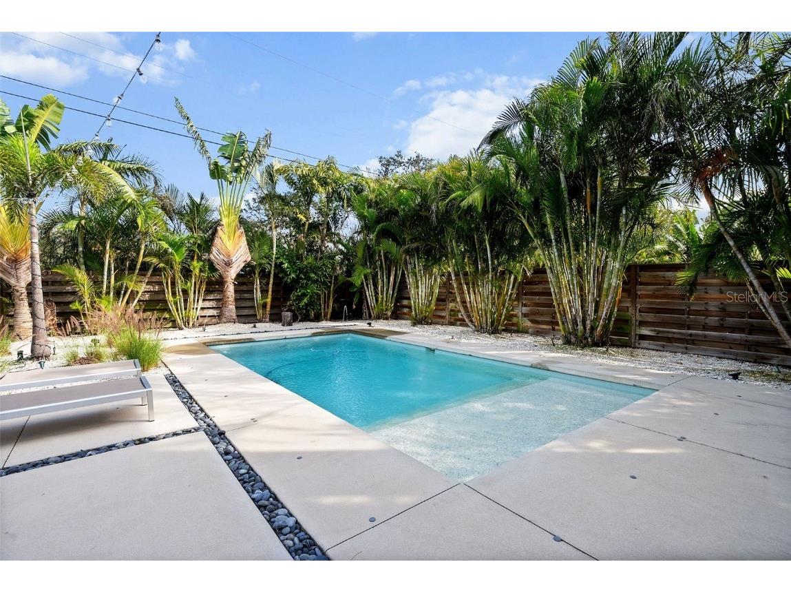 2305 Pine Terrace Sarasota FL 34231 A4642398 image35