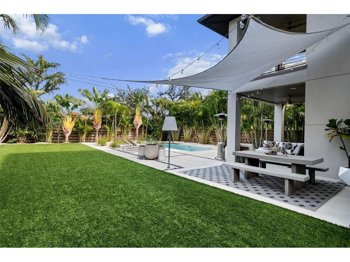 2305 Pine Terrace Sarasota FL 34231 A4642398 image44