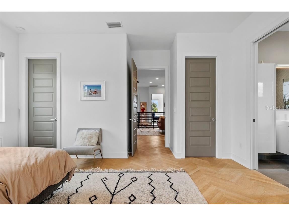 2305 Pine Terrace Sarasota FL 34231 A4642398 image64