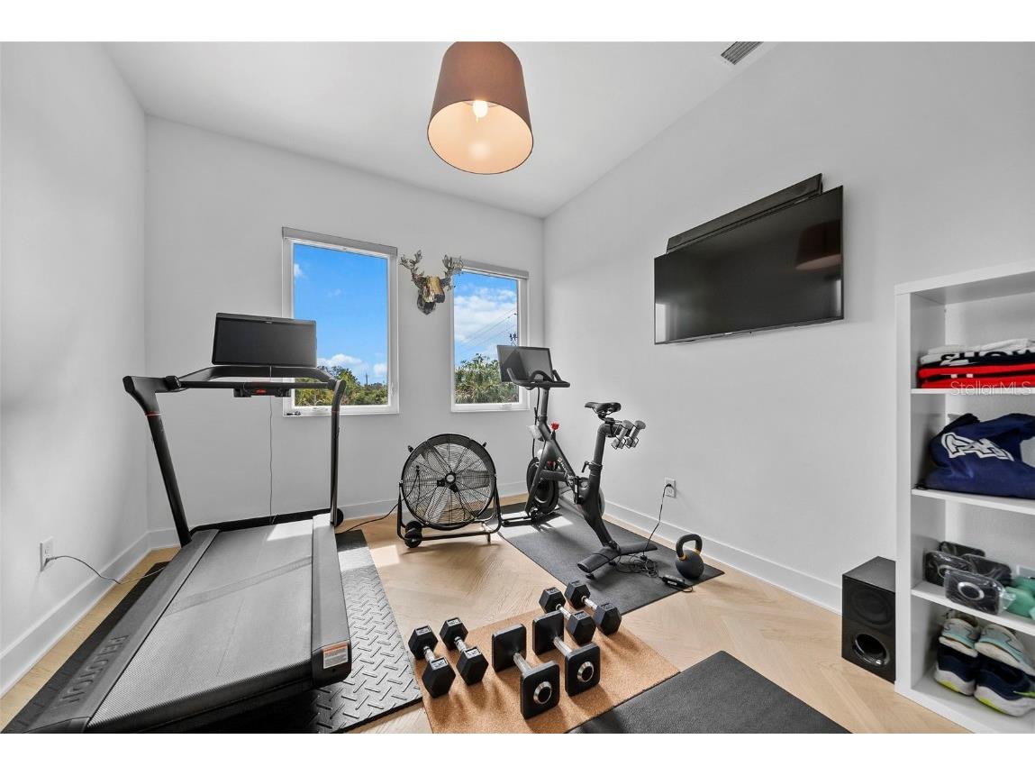 2305 Pine Terrace Sarasota FL 34231 A4642398 image73