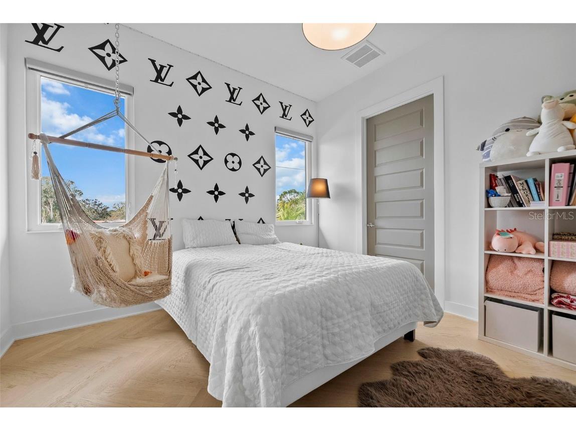 2305 Pine Terrace Sarasota FL 34231 A4642398 image79