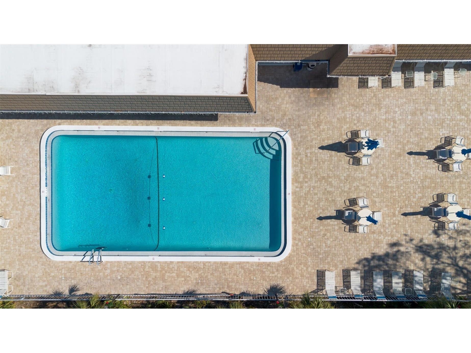 2305 Riverbluff Parkway #V256 Sarasota FL 34231 A4698931 image29
