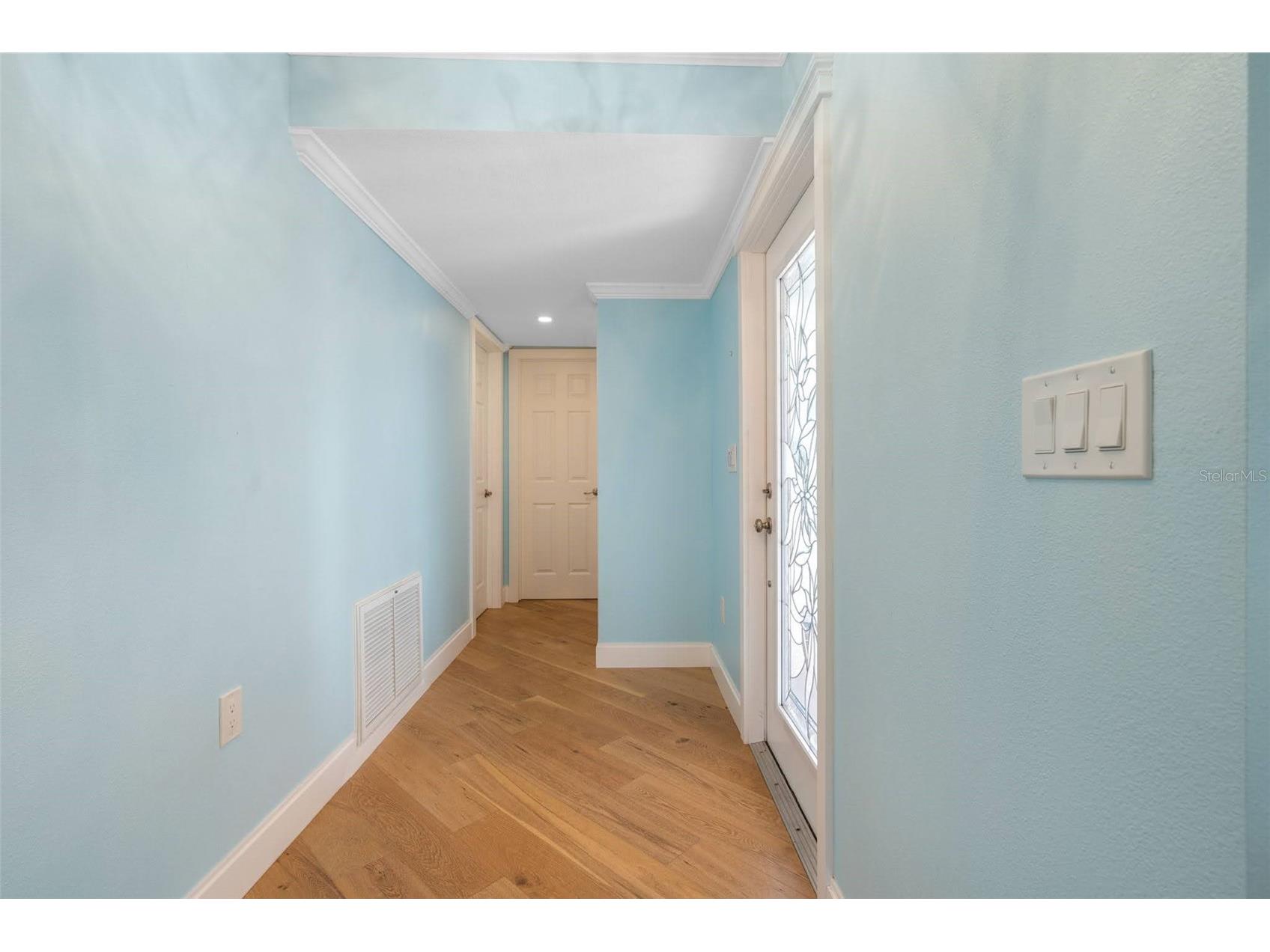 2305 Riverbluff Parkway #V256 Sarasota FL 34231 A4698931 image5