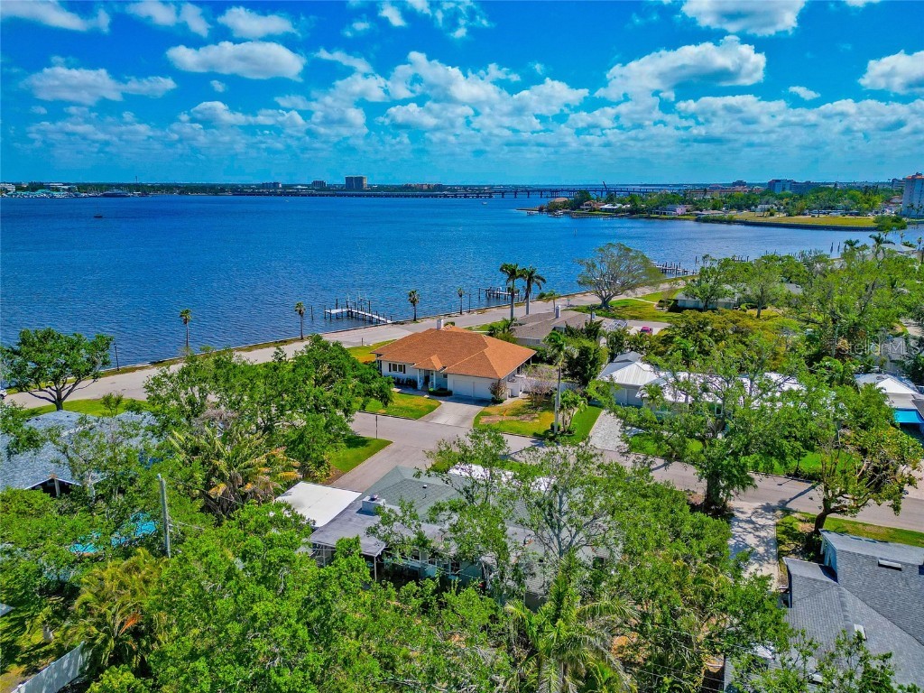 2305 Riverview Boulevard Bradenton FL 34205 - MANATEE RIVER A4646927 image18