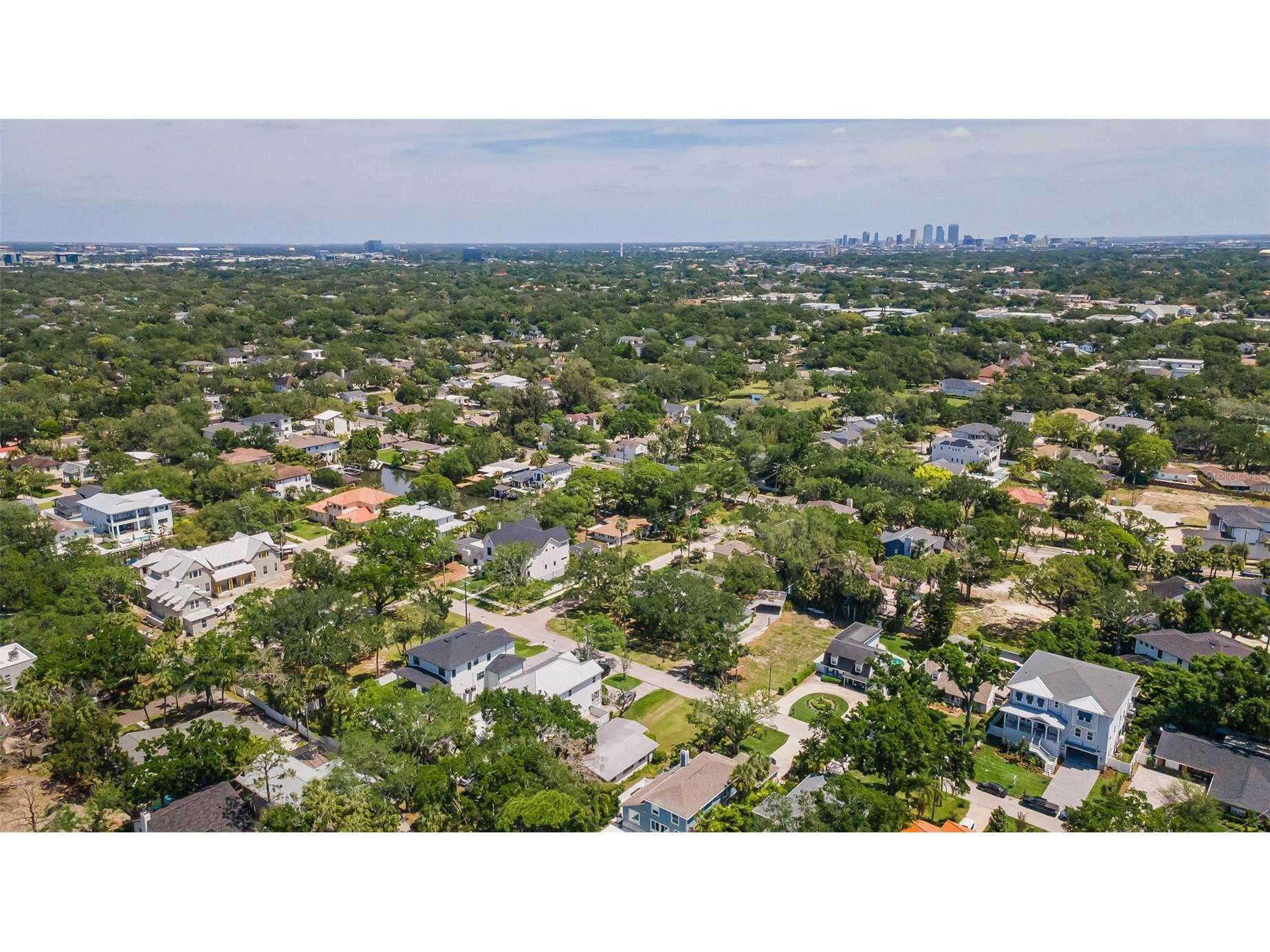 2305 S Occident Street Tampa FL 33629 TB8496376 image10