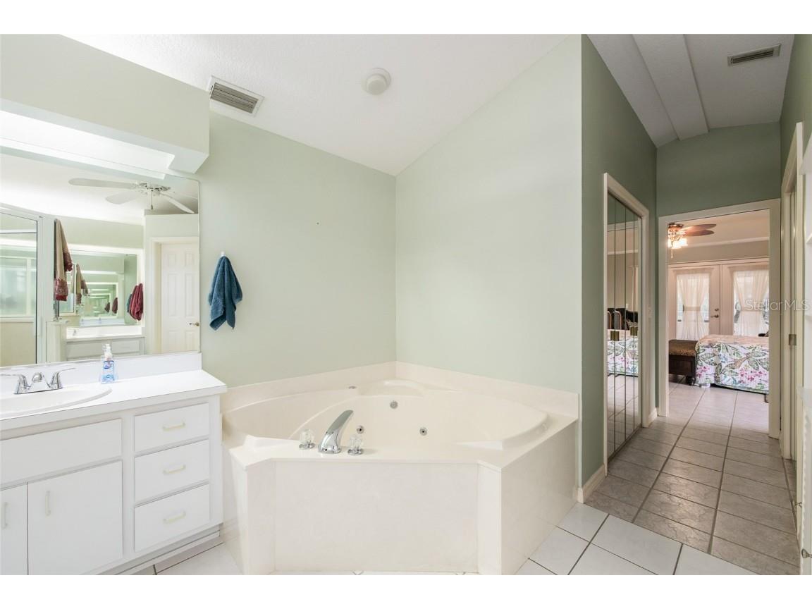 2305 SE 30th Street Ocala FL 34471 OM711881 image36