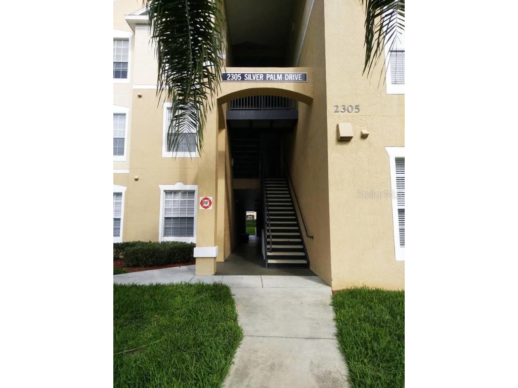 2305 Silver Palm Drive #102 Kissimmee FL 34747 S5121307 image1