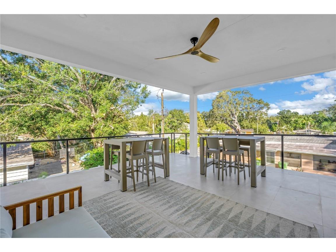 2305 Temple Street Sarasota FL 34239 A4670467 image56