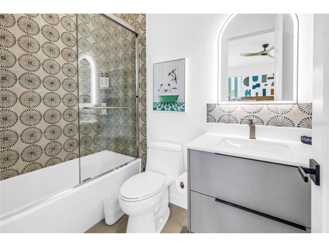 2305 Temple Street Sarasota FL 34239 A4670516 image48