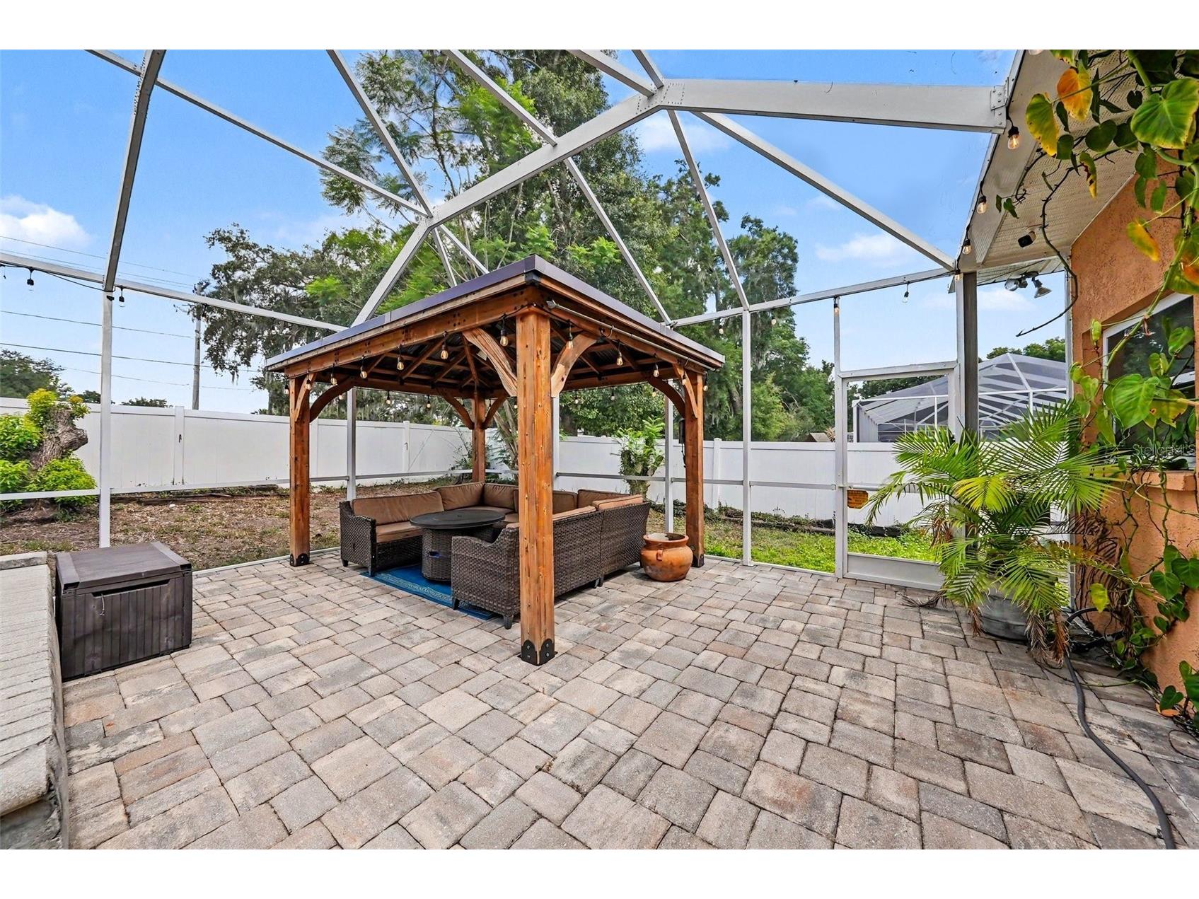 2305 Valrico Forest Drive Valrico FL 33594 TB8511529 image32