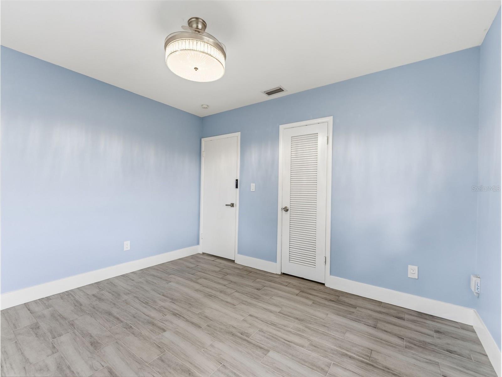 2305 W Crawford Street Tampa FL 33604 TB8517293 image10