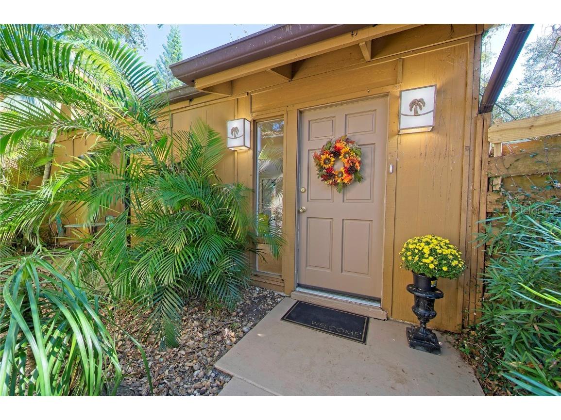 2305 Whipporwill Court Bradenton FL 34209 A4550210 image1