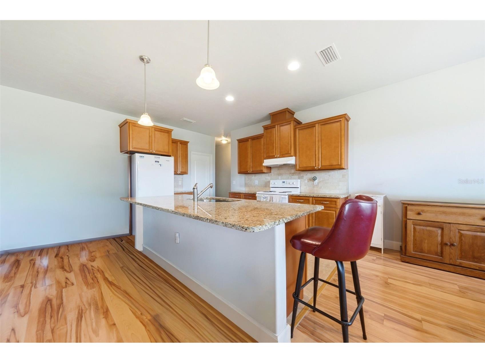 23051 NW 4th Place Newberry FL 32669 OM726193 image15