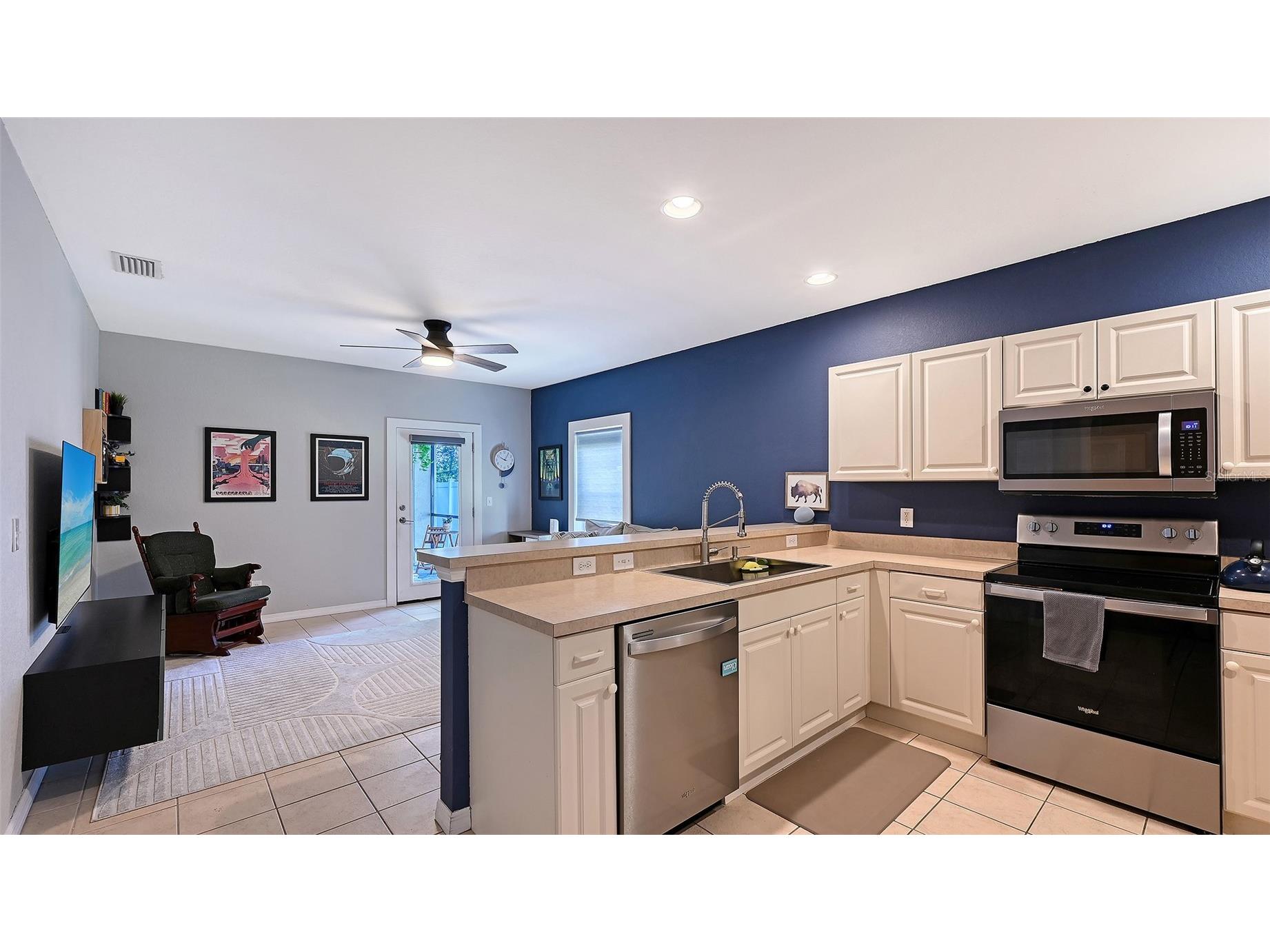 2306 29th Avenue E Palmetto FL 34221 A4688772 image8