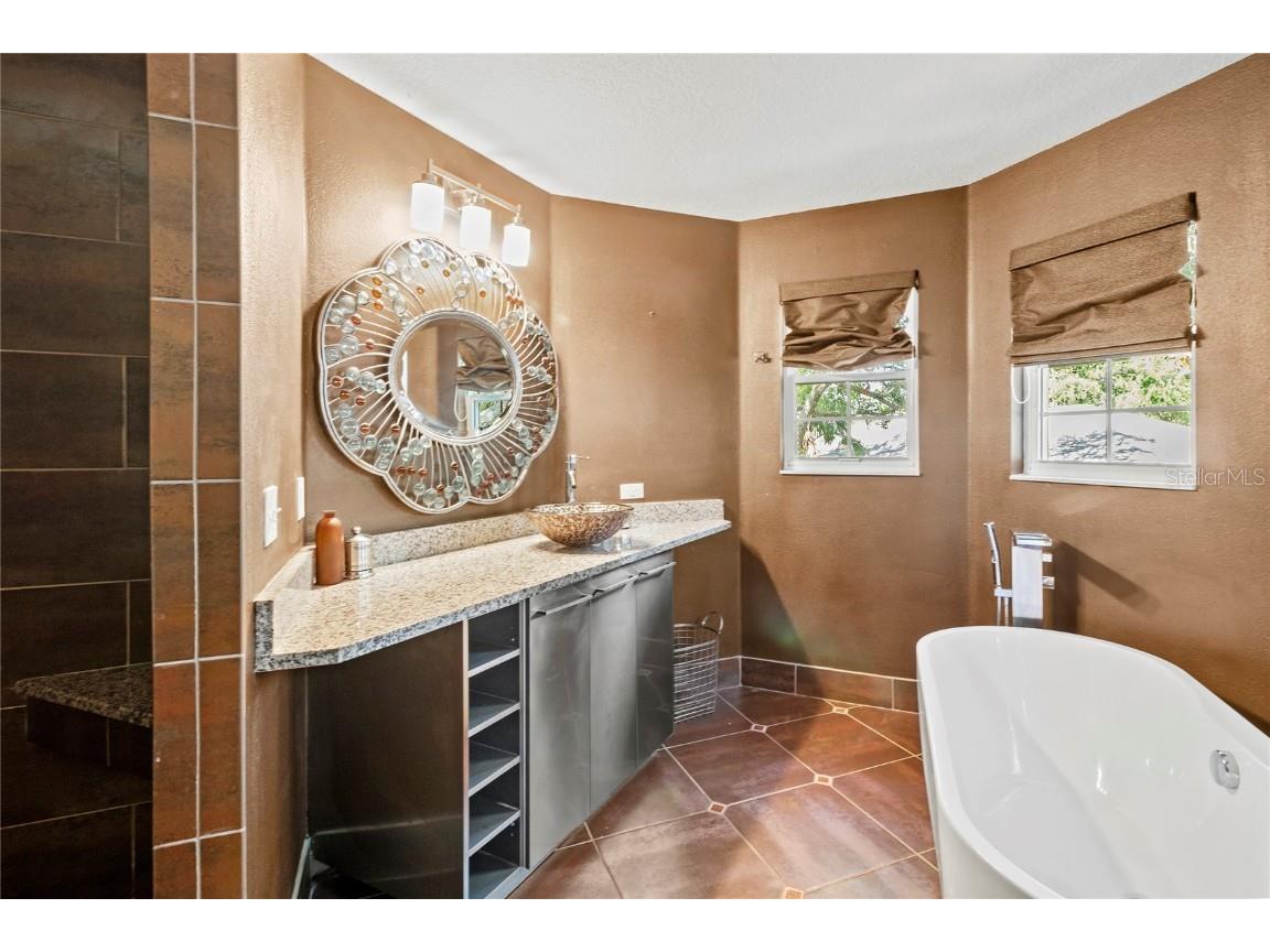 2306 63rd Street W #40 Bradenton FL 34209 A4667983 image45