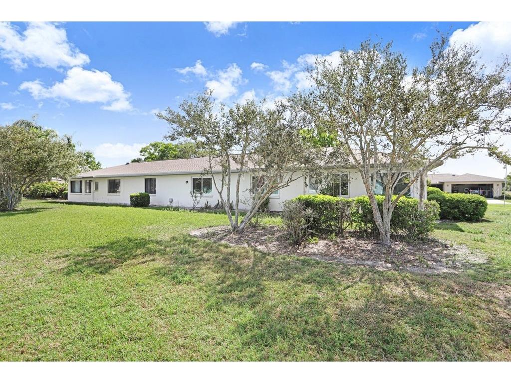2306 Lancaster Drive #2306 Sun City Center FL 33573 TB8494389 image30