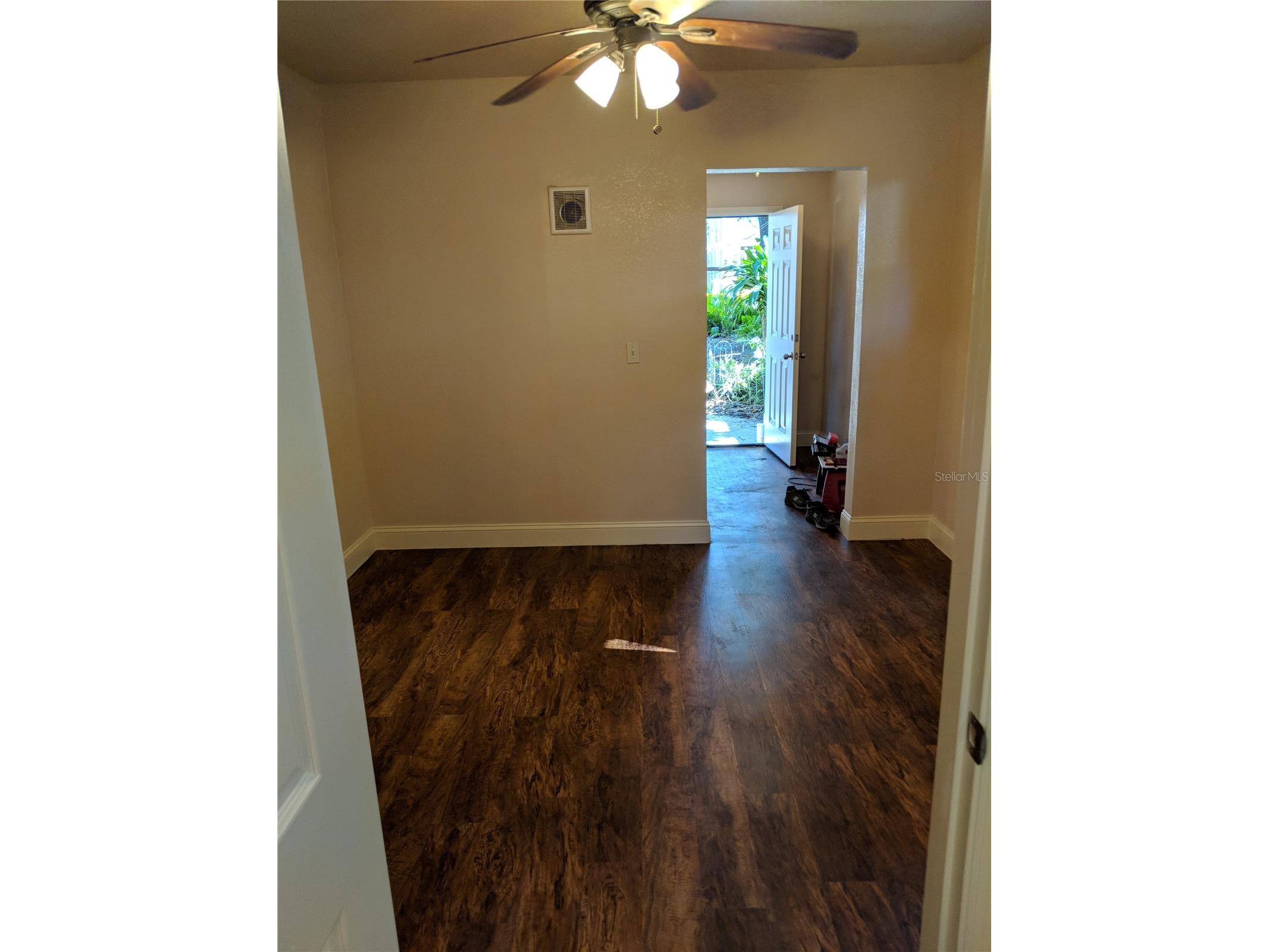 2306 N Morgan Street Tampa FL 33602 TB8449870 image9