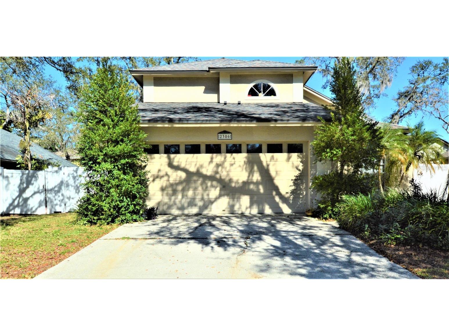 2306 Oakhurst Court Valrico FL 33596 O6088428 image1