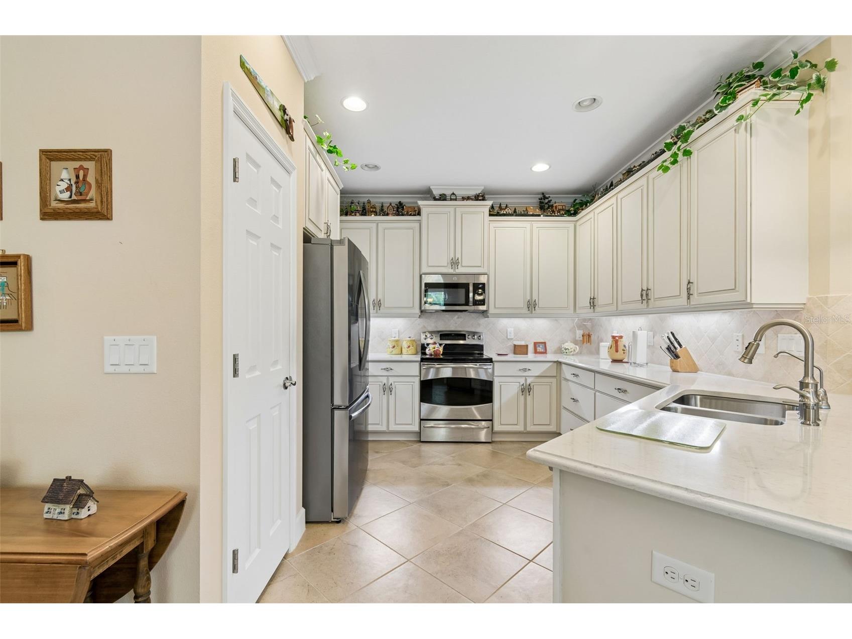 2306 Oakley Green Drive #62 Sun City Center FL 33573 TB8491730 image13