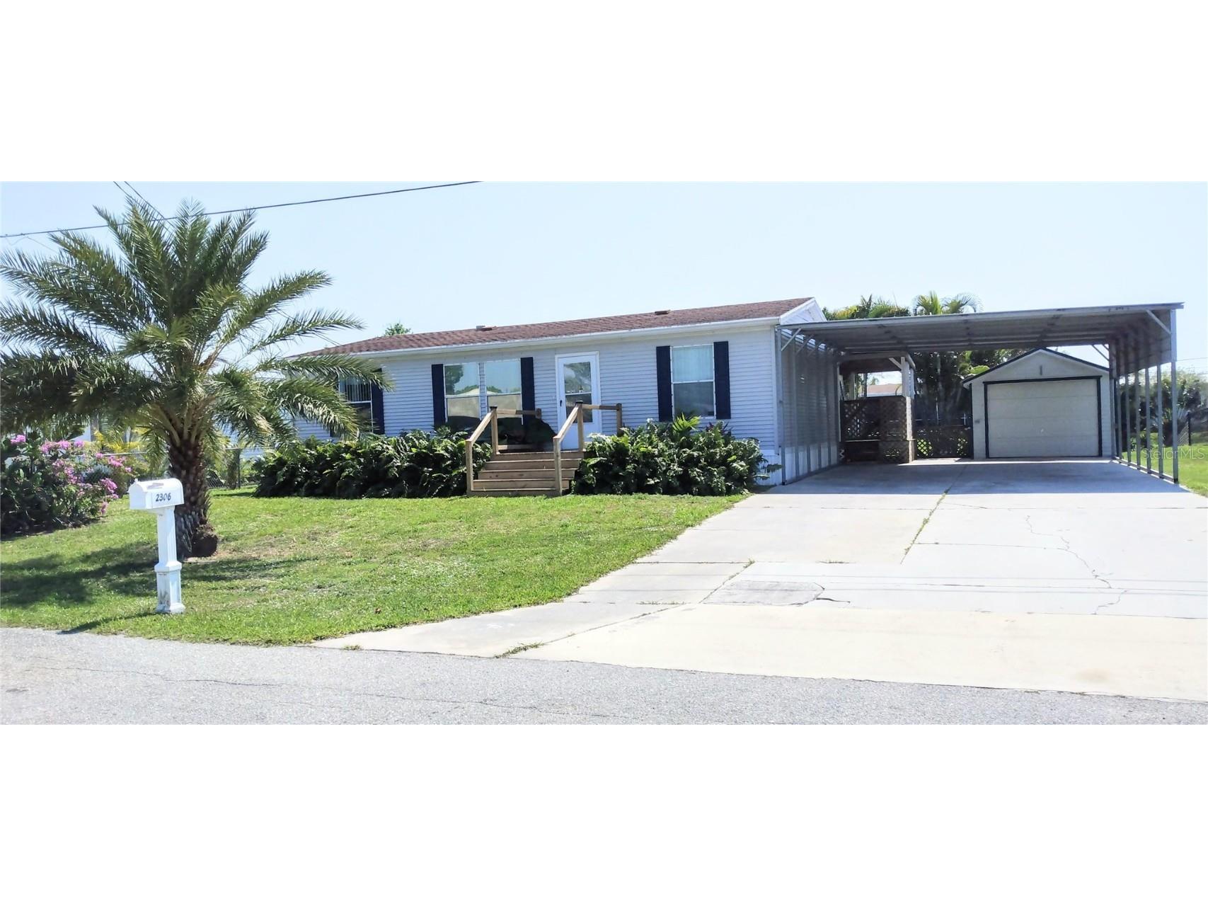 2306 SE 31st Street Okeechobee FL 34974 - LAKE OKEECHOBEE ACCESS OK225014 image1