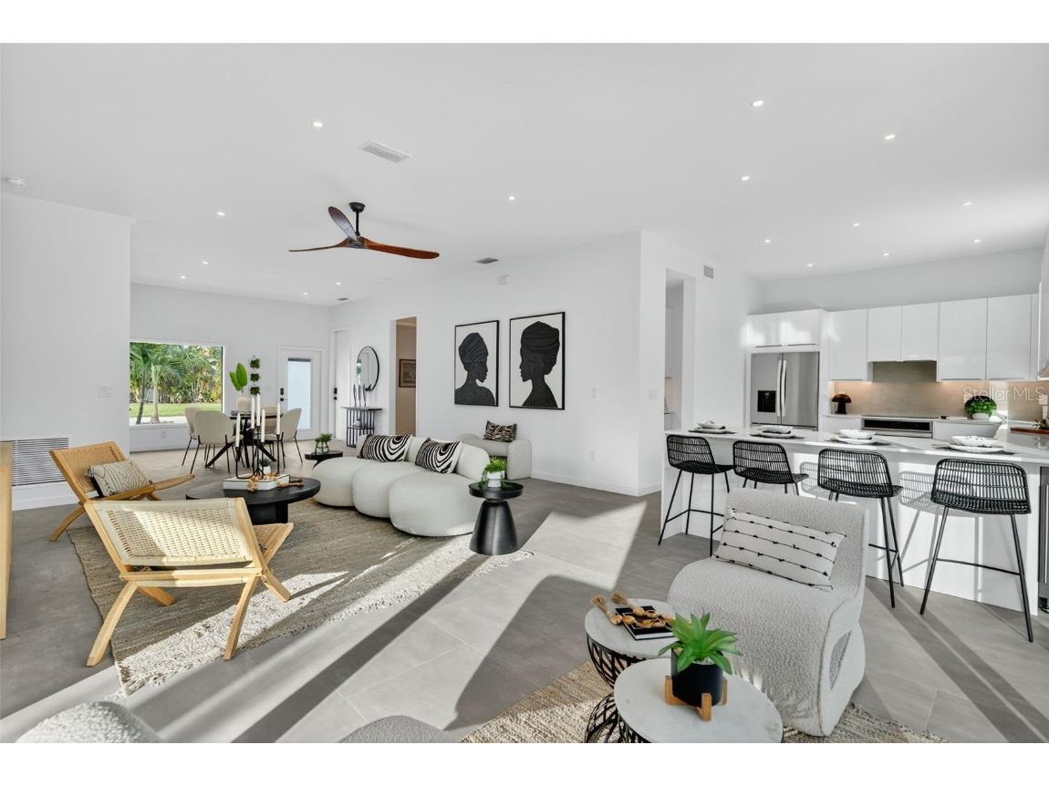 2306 Valencia Drive Sarasota FL 34239 A4670909 image12