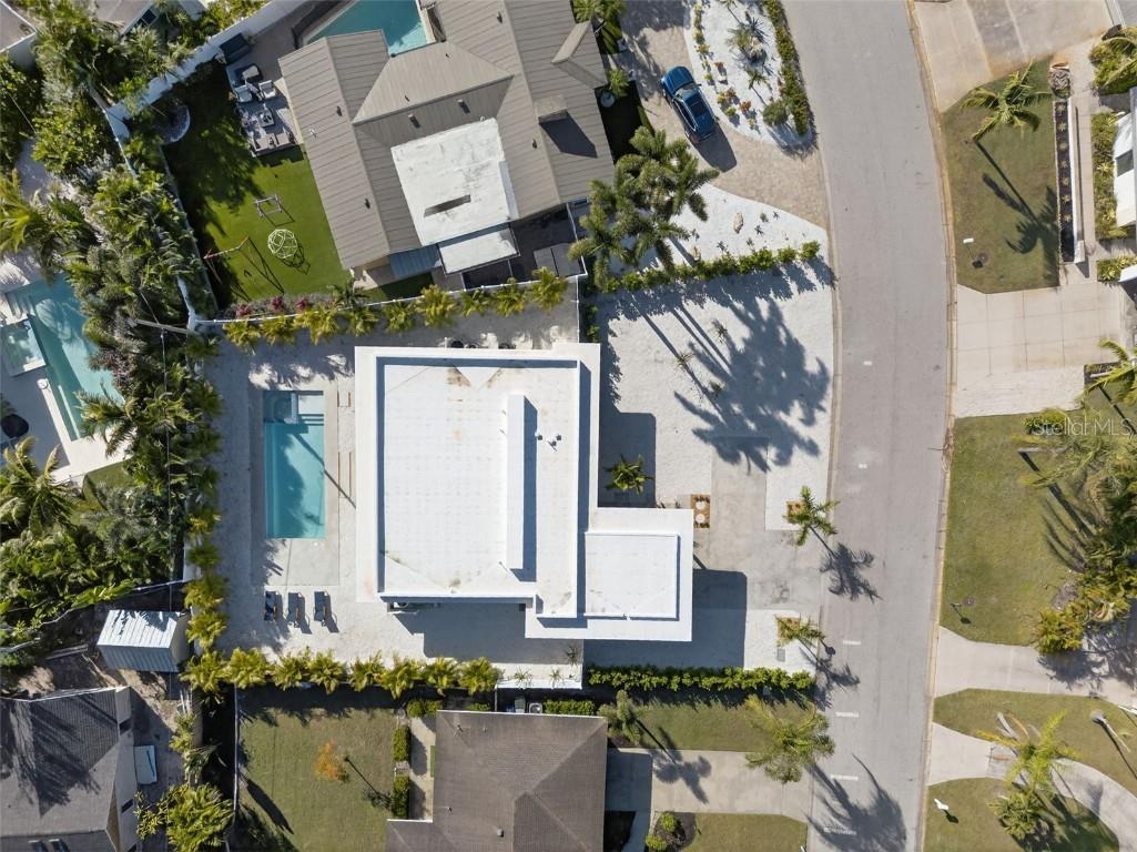 2306 Valencia Drive Sarasota FL 34239 A4670909 image38