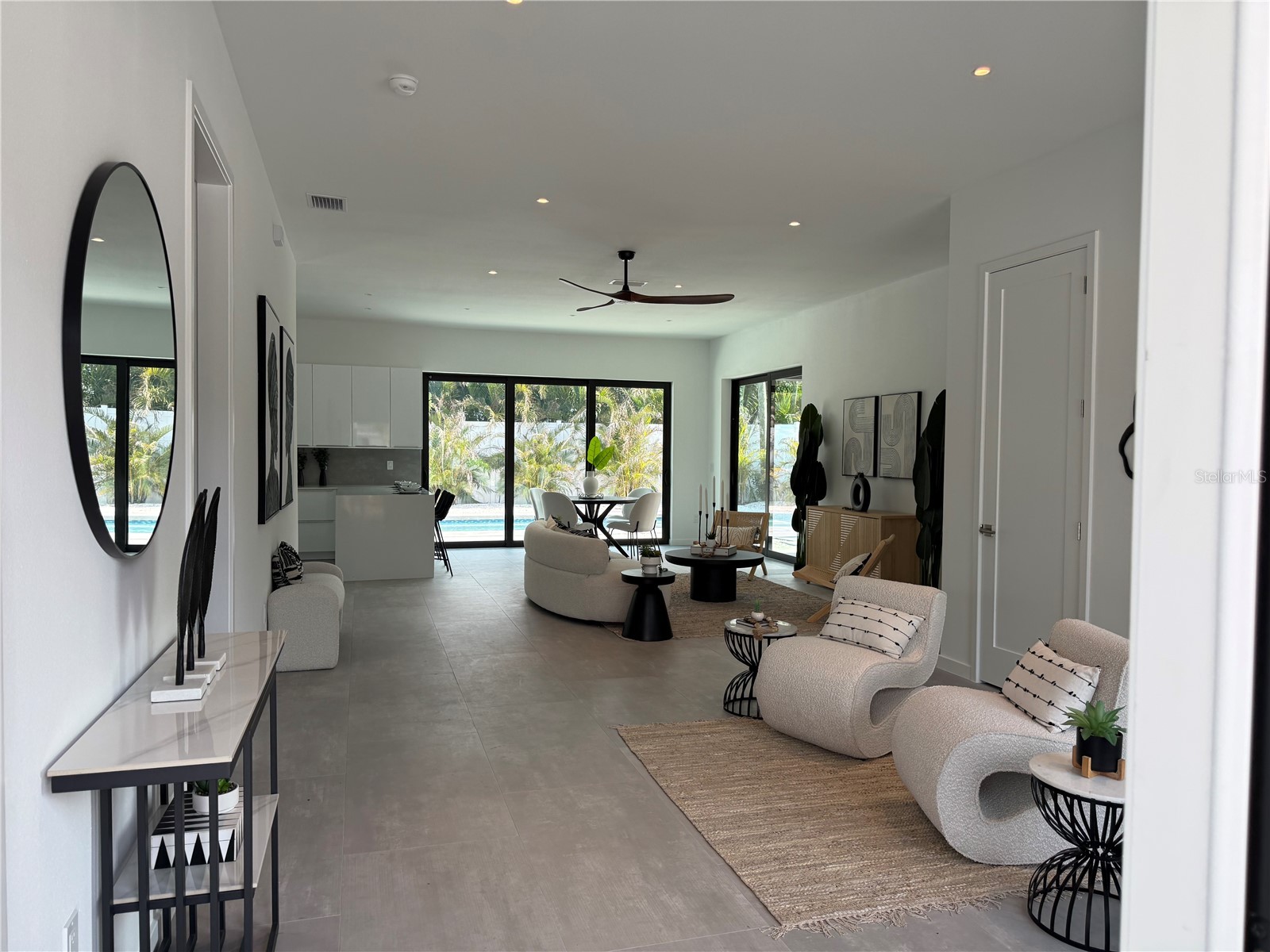 2306 Valencia Drive Sarasota FL 34239 A4691100 image10