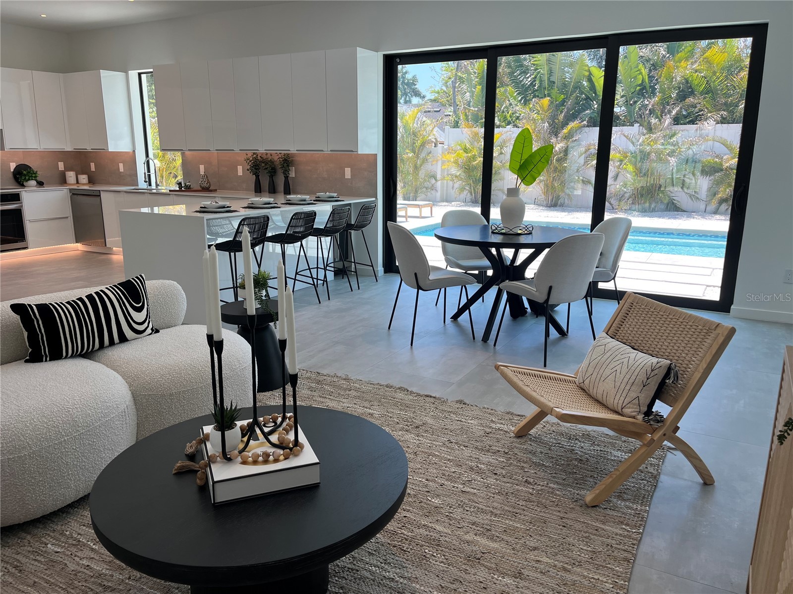 2306 Valencia Drive Sarasota FL 34239 A4691100 image11