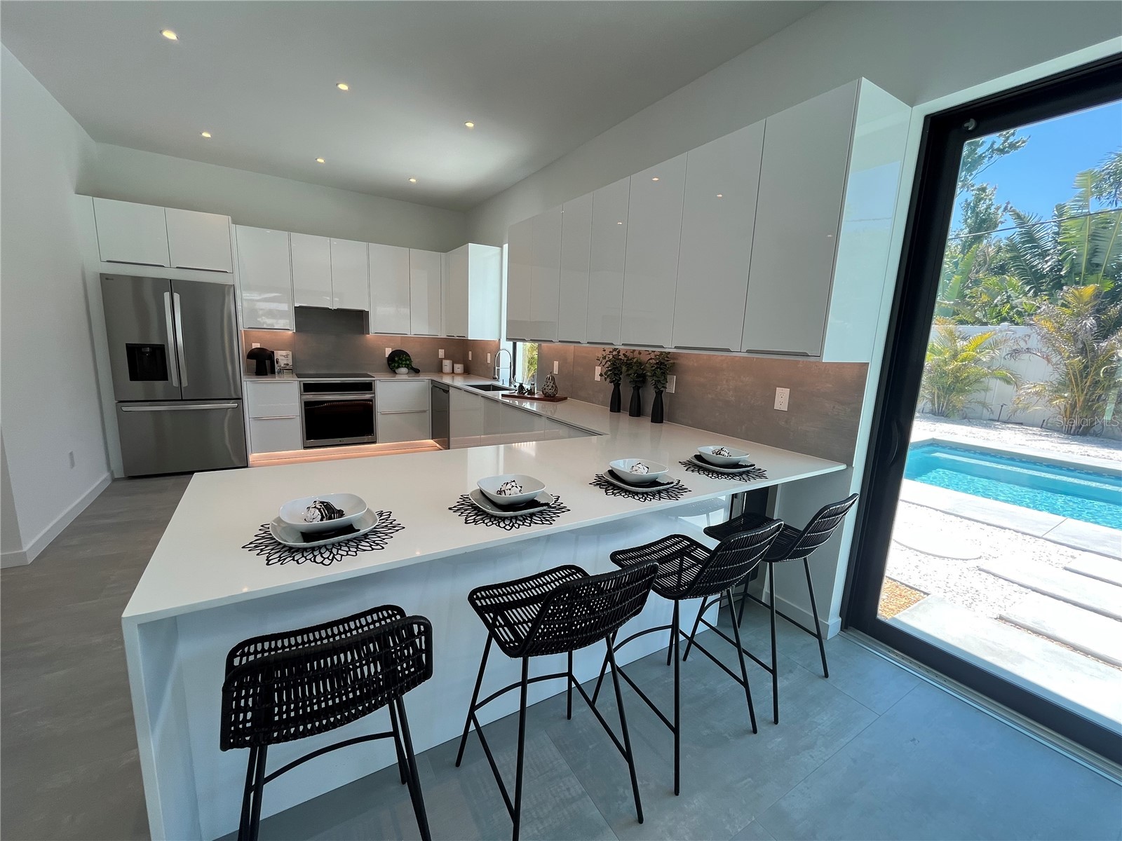 2306 Valencia Drive Sarasota FL 34239 A4691100 image12