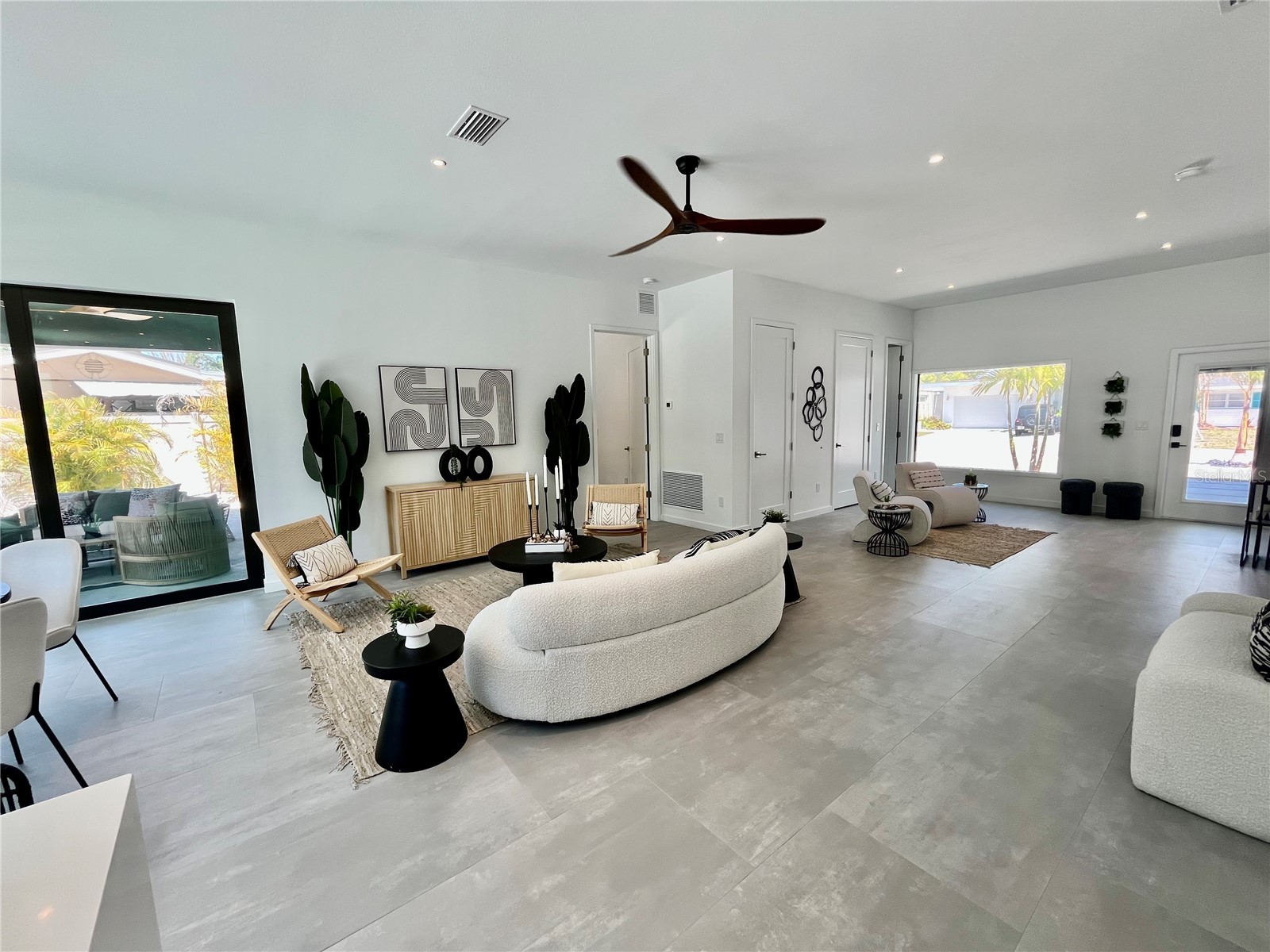2306 Valencia Drive Sarasota FL 34239 A4691100 image47