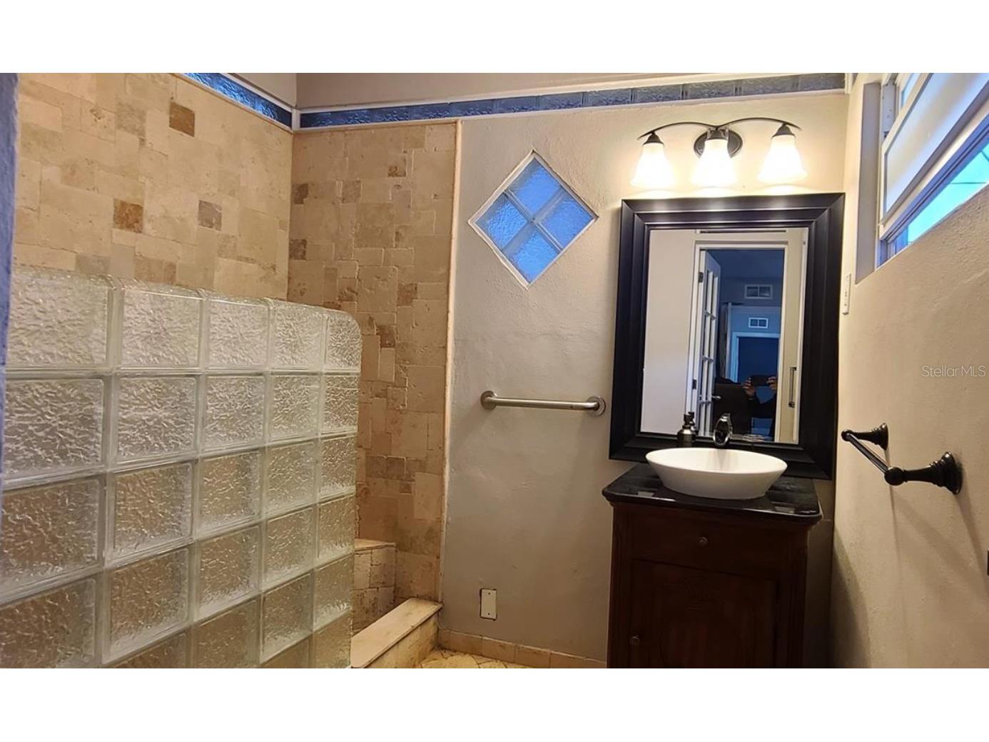 2306 W Saint Joseph Street Tampa FL 33607 TB8513783 image7