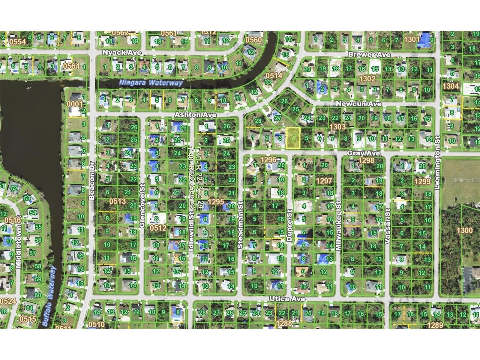 23064 Gray Avenue Port Charlotte FL 33980 C7521276 image1