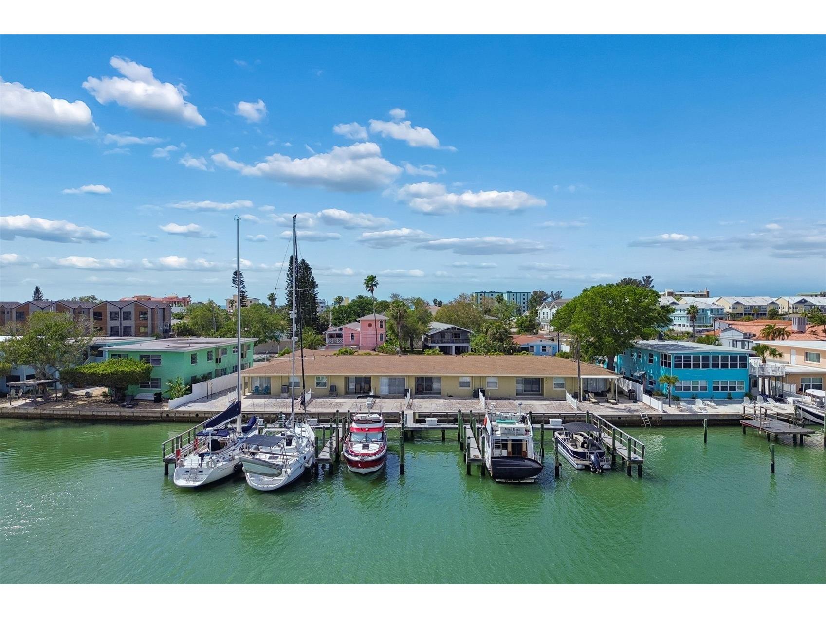 2307 Bay Boulevard Indian Rocks Beach FL 33785 TB8499567 image5