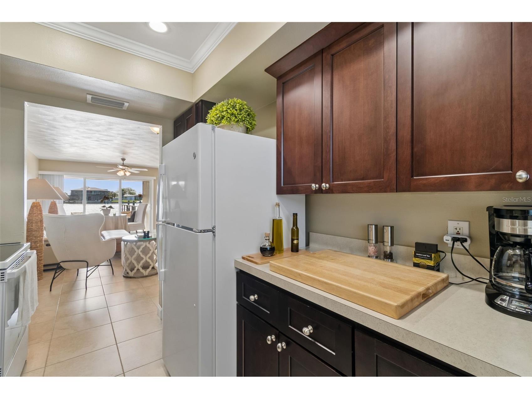 2307 Bay Boulevard Indian Rocks Beach FL 33785 TB8499567 image9