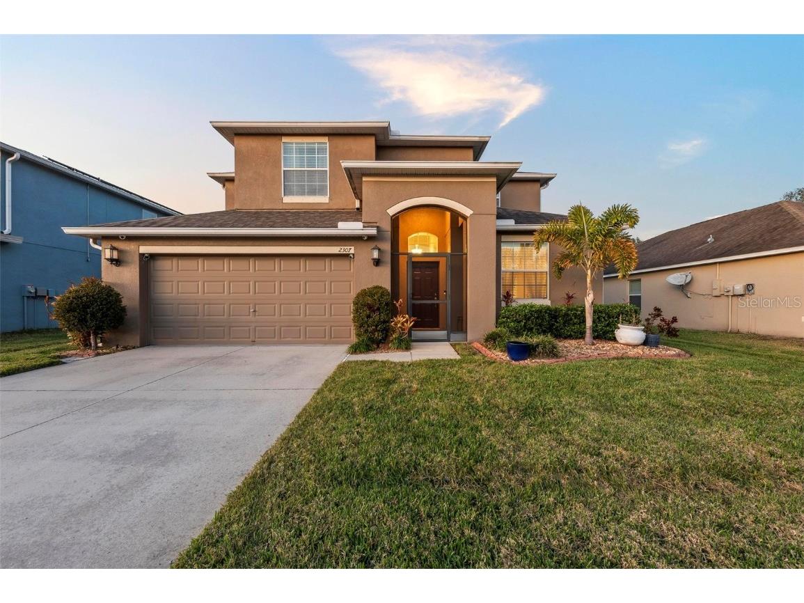 2307 Dakota Rock Drive Ruskin FL 33570 TB8343912 image1
