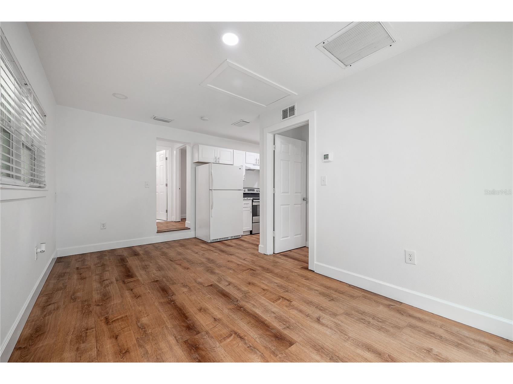 2307 E Osborne Avenue Tampa FL 33610 TB8497169 image29