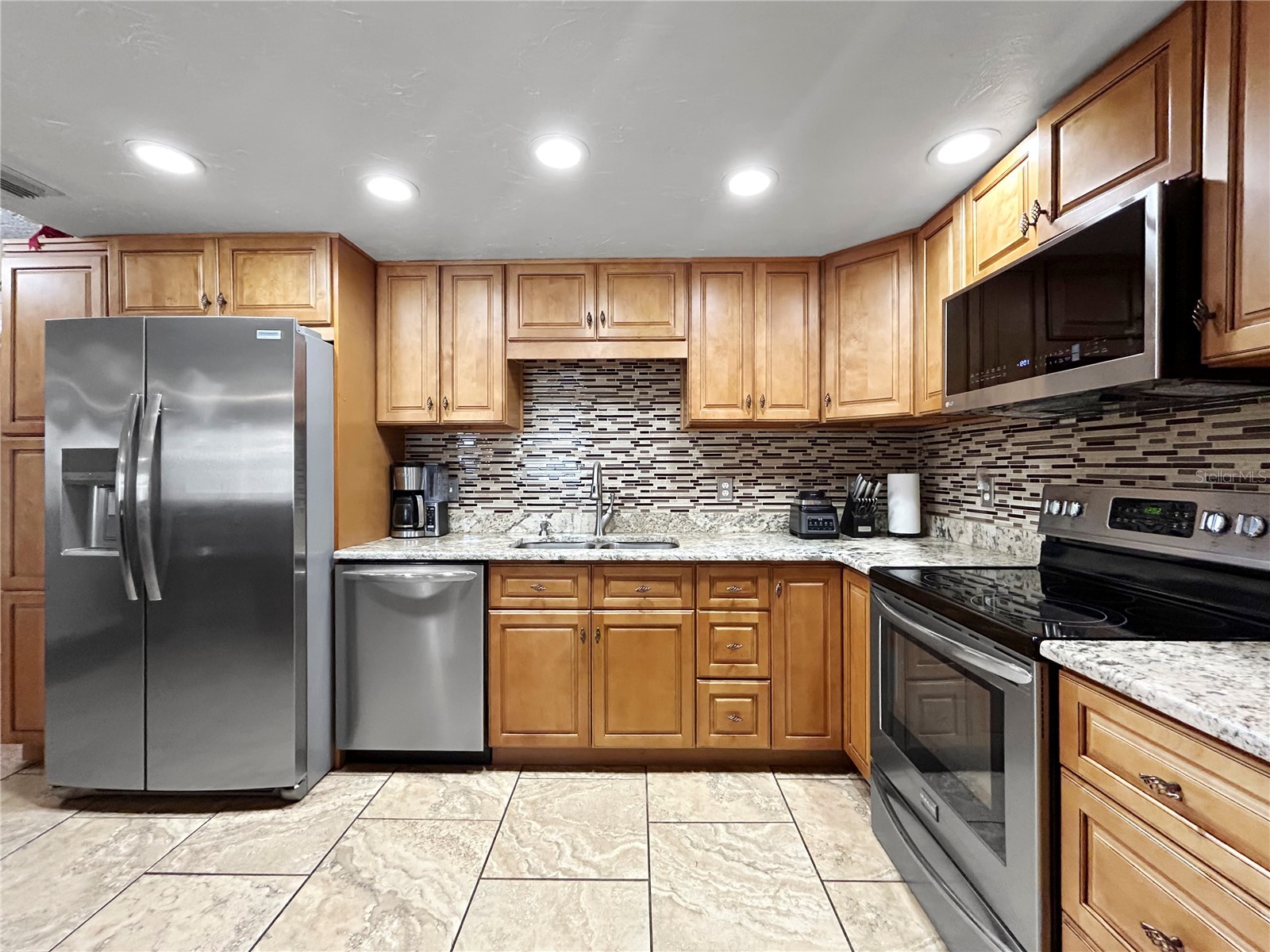 2307 Emory Avenue Bradenton FL 34207 A4691013 image16