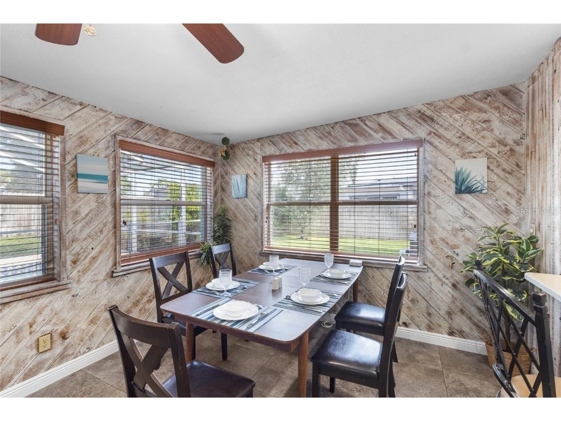 2307 N Wellesley Drive Bradenton FL 34207 A4674894 image11