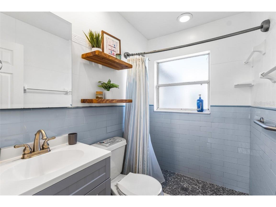 2307 N Wellesley Drive Bradenton FL 34207 A4674894 image16