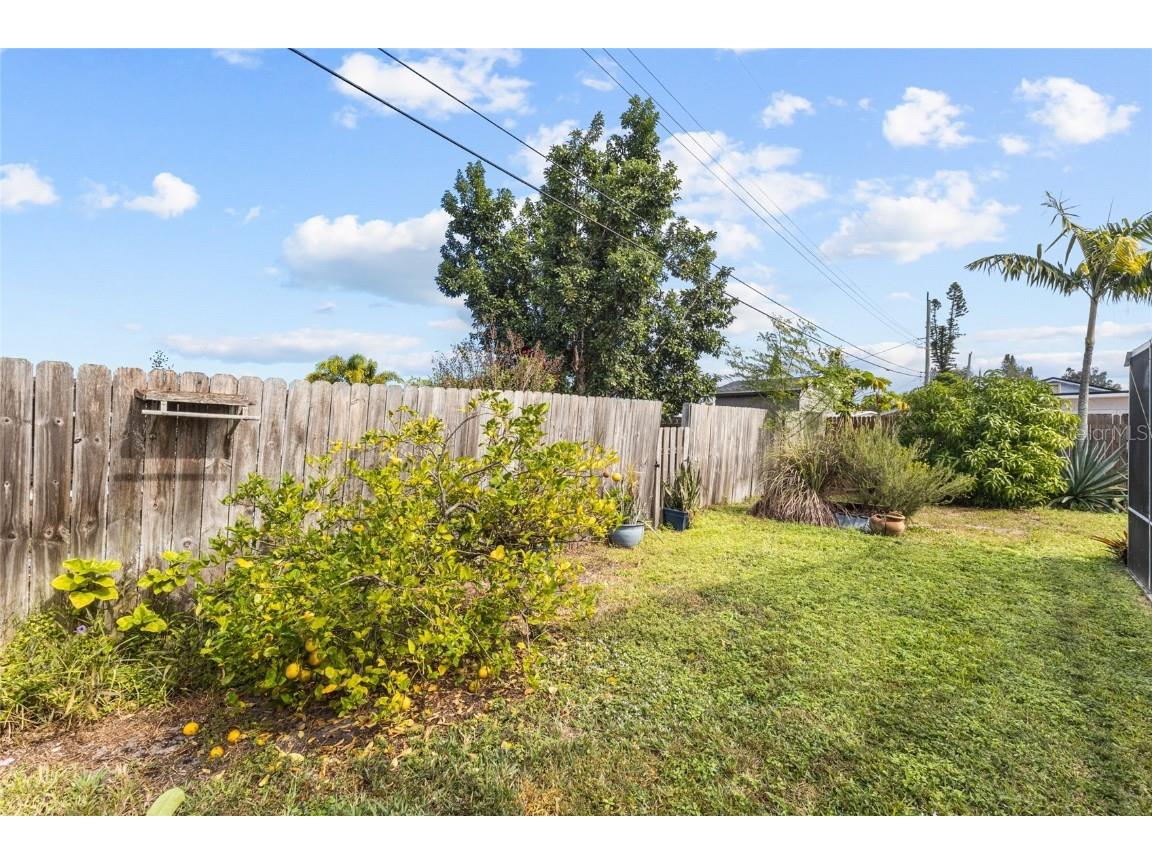 2307 N Wellesley Drive Bradenton FL 34207 A4674894 image28