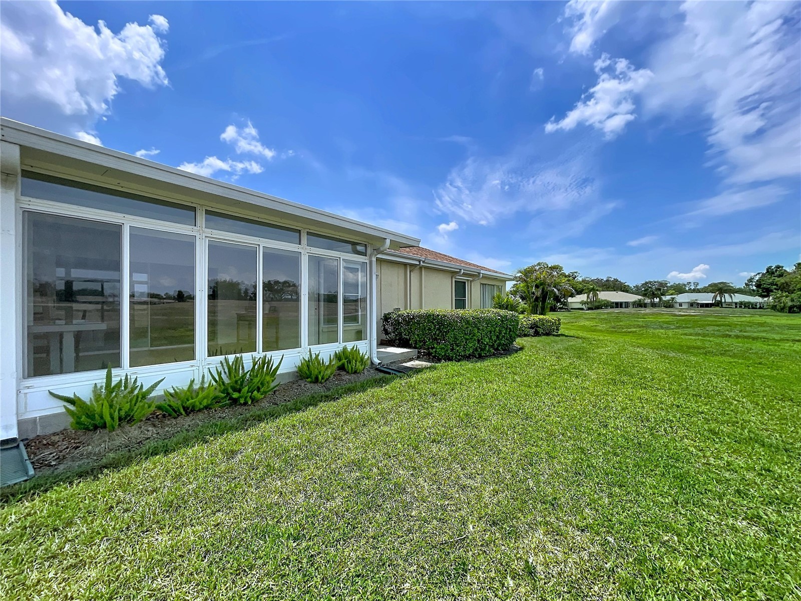 2307 New Orchard Court Sun City Center FL 33573 TB8507573 image41