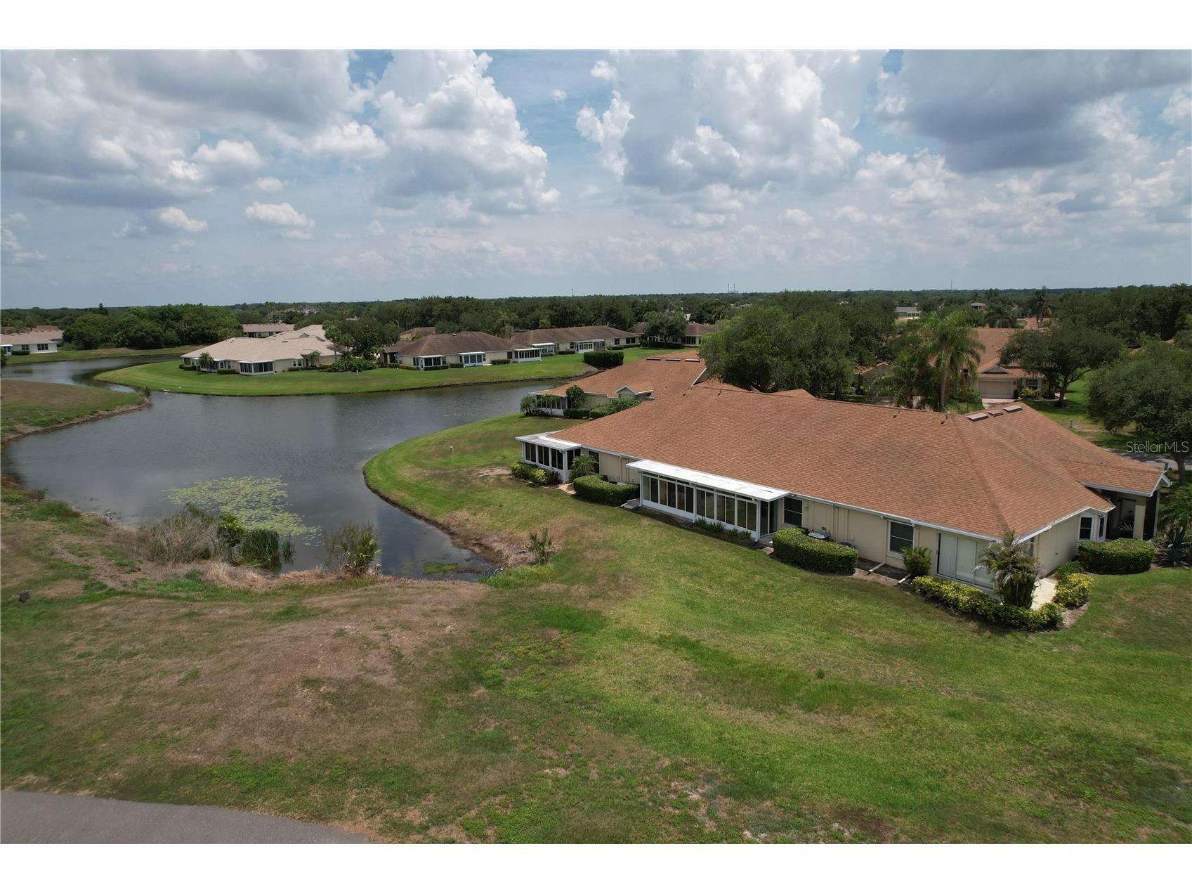 2307 New Orchard Court Sun City Center FL 33573 TB8507573 image46