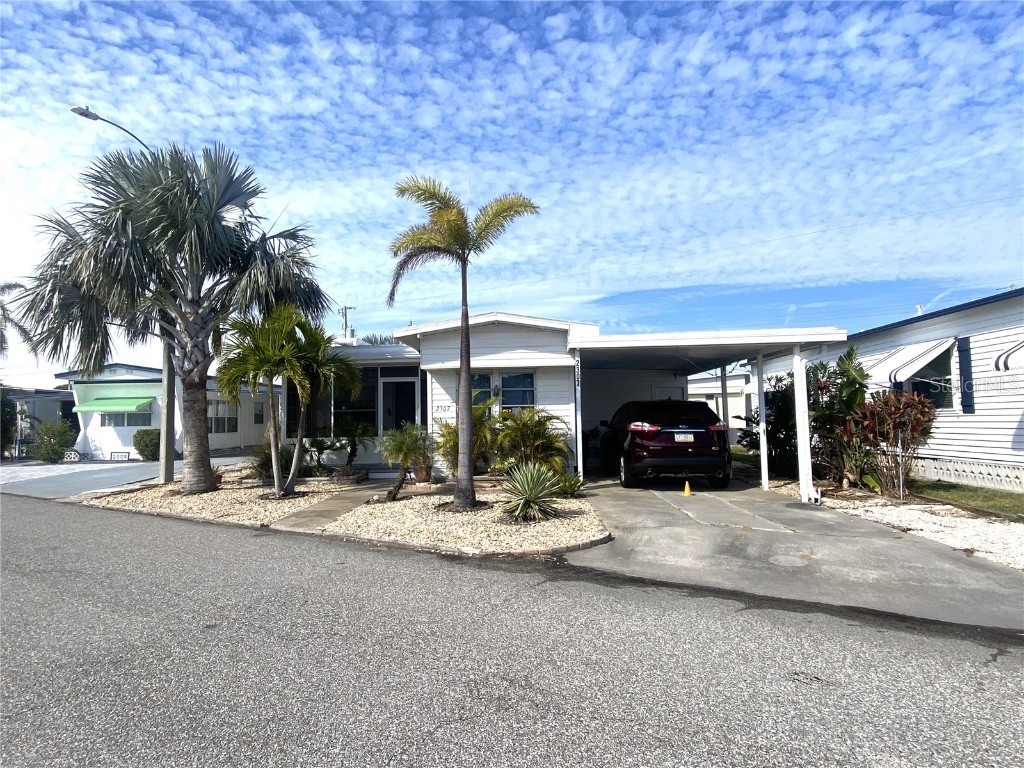 2307 New York Avenue Bradenton FL 34207 - SARASOTA BAY A4635018 image52