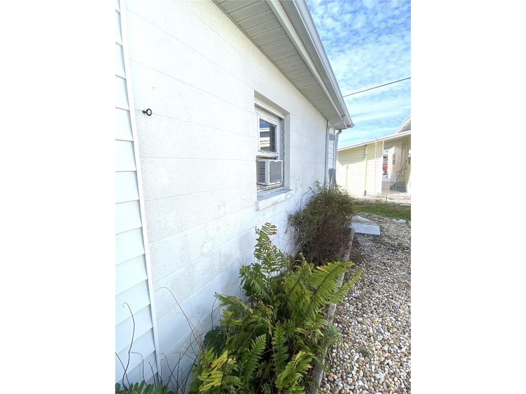 2307 New York Avenue Bradenton FL 34207 - SARASOTA BAY A4635018 image56