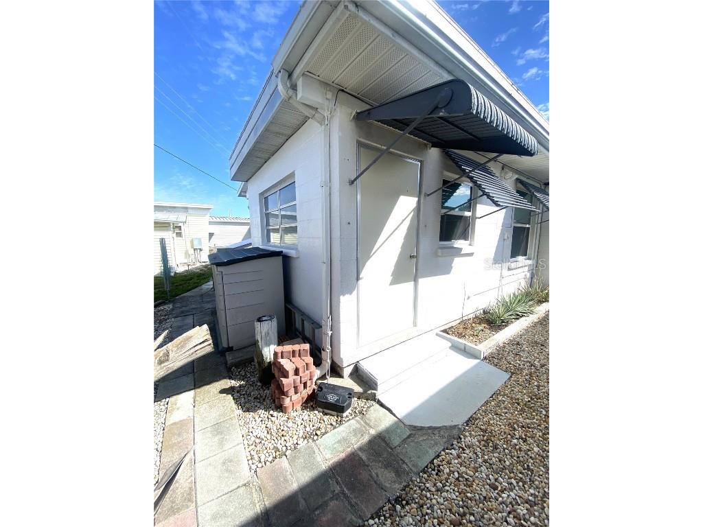 2307 New York Avenue Bradenton FL 34207 - SARASOTA BAY A4635018 image60