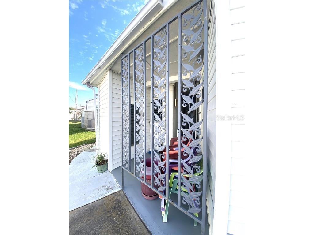 2307 New York Avenue Bradenton FL 34207 - SARASOTA BAY A4635018 image63