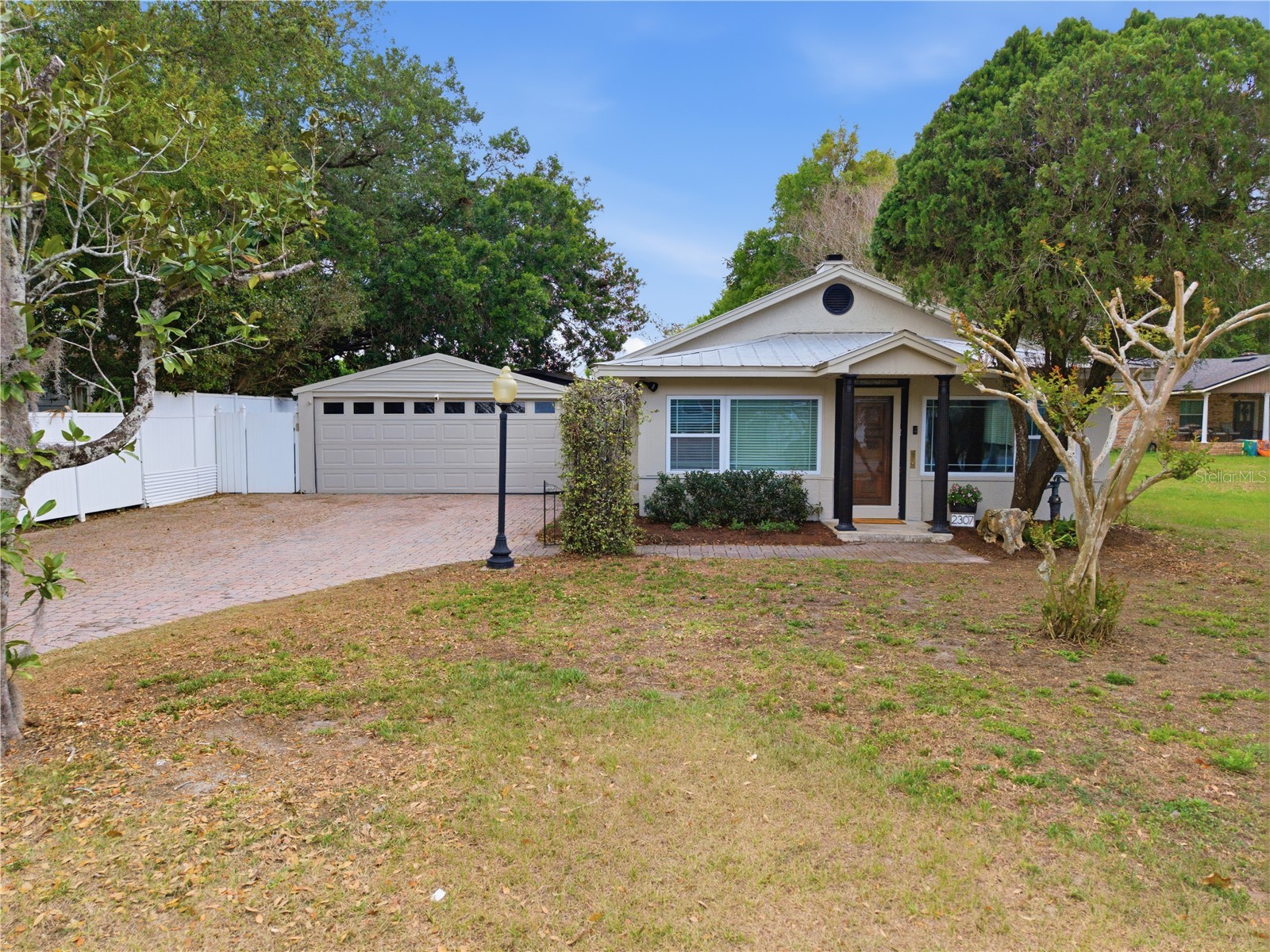 2307 Peel Avenue Orlando FL 32806 O6393904 image1