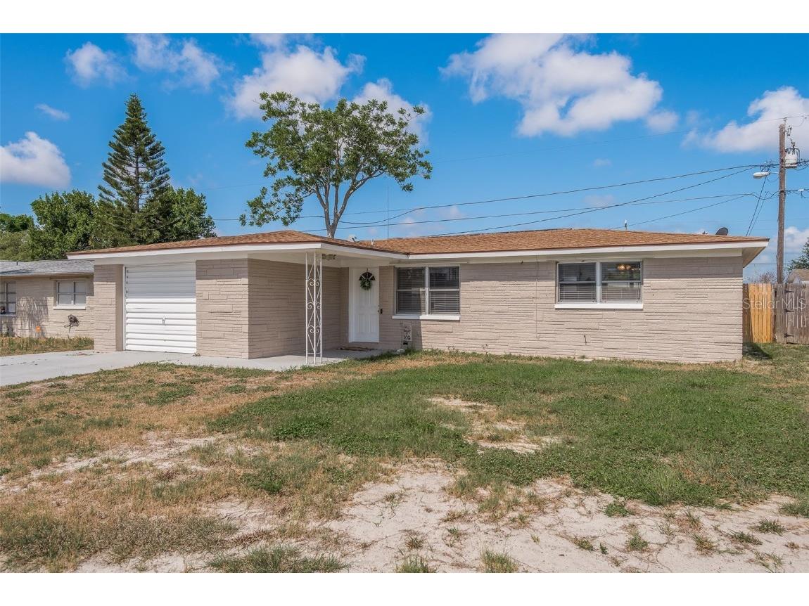 2307 Roselawn Drive Holiday FL 34691 W7854933 image1