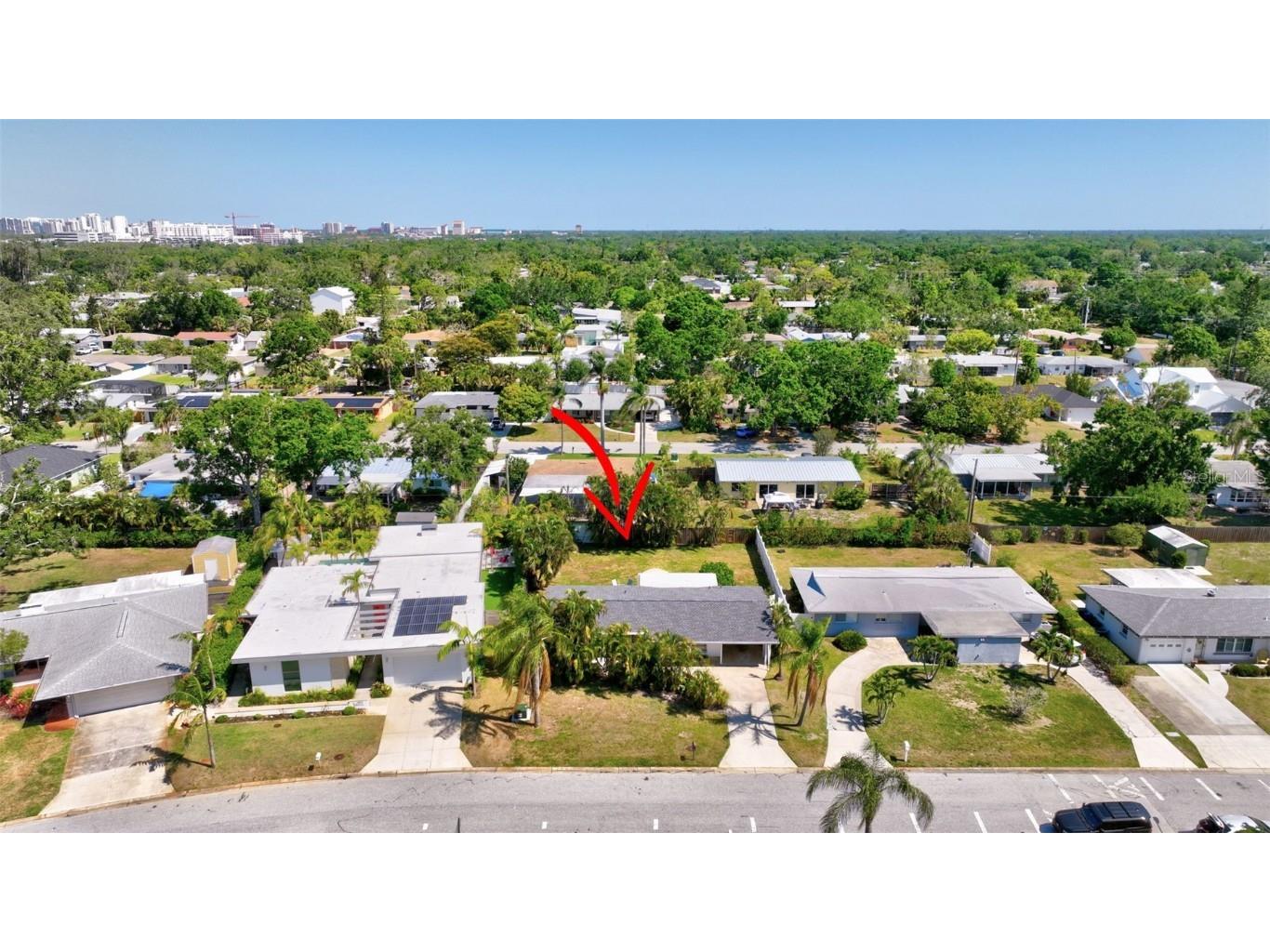 2307 Valencia Drive Sarasota FL 34239 A4649238 image1