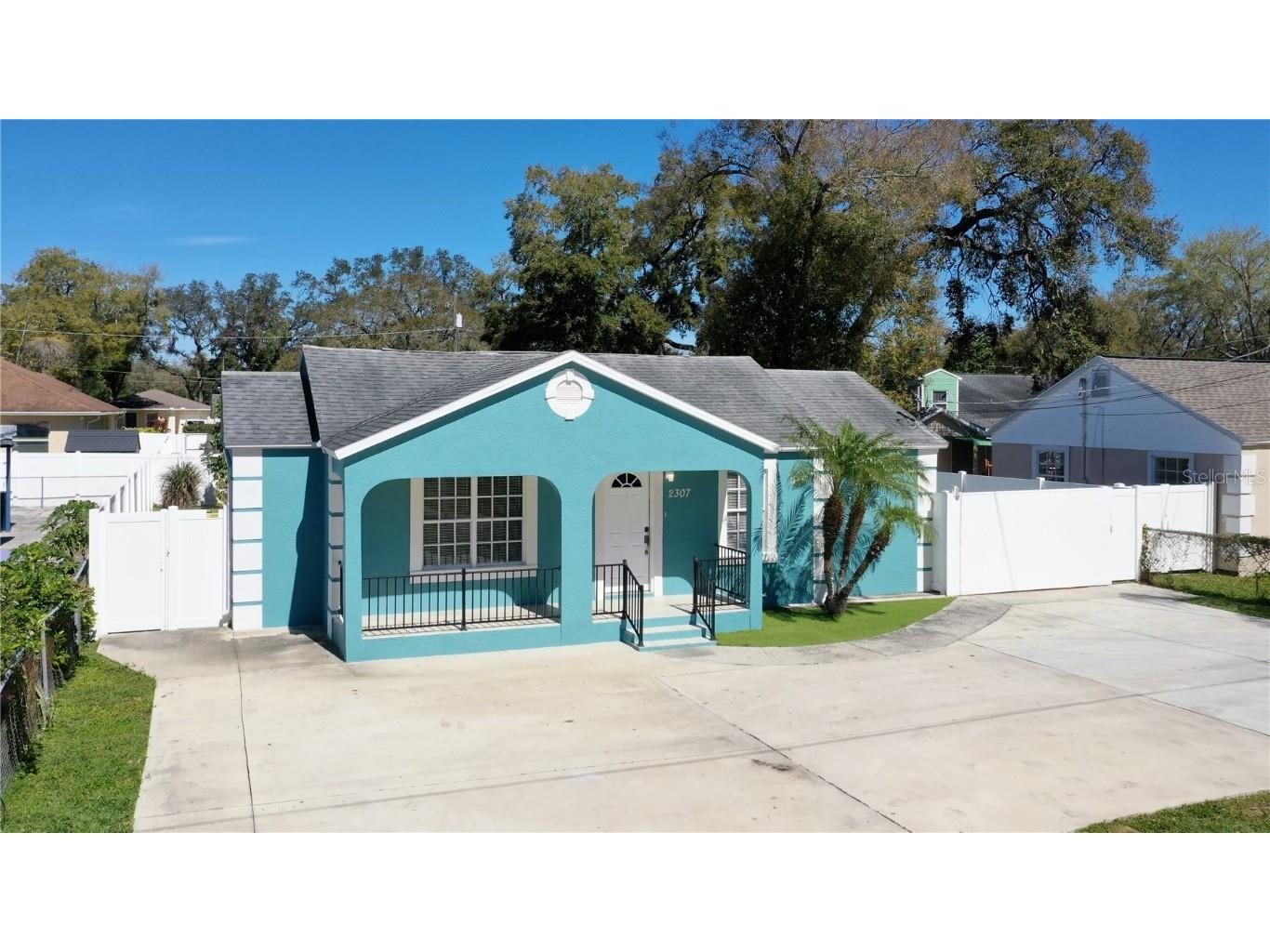 2307 W Powhatan Avenue Tampa FL 33603 T3506915 image1